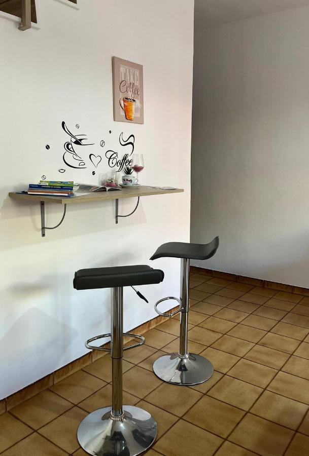 Caravaggio Apartment 포르토 세자레오 외부 사진